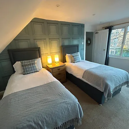 Vakantiehuis Detached House In The Centre Of